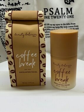 New Beauty Bakerie Coffee Break Exfoliating Facial